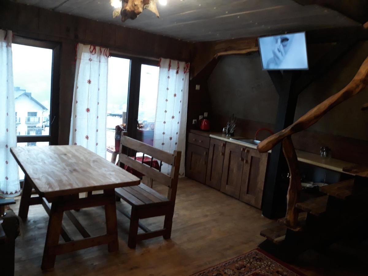 Oak House Apartment Palyanytsya Exterior photo